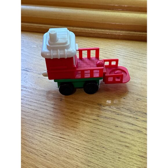 Little People 2002 Christmas Train Engine Santas Village Toy - Picture 3 of 6